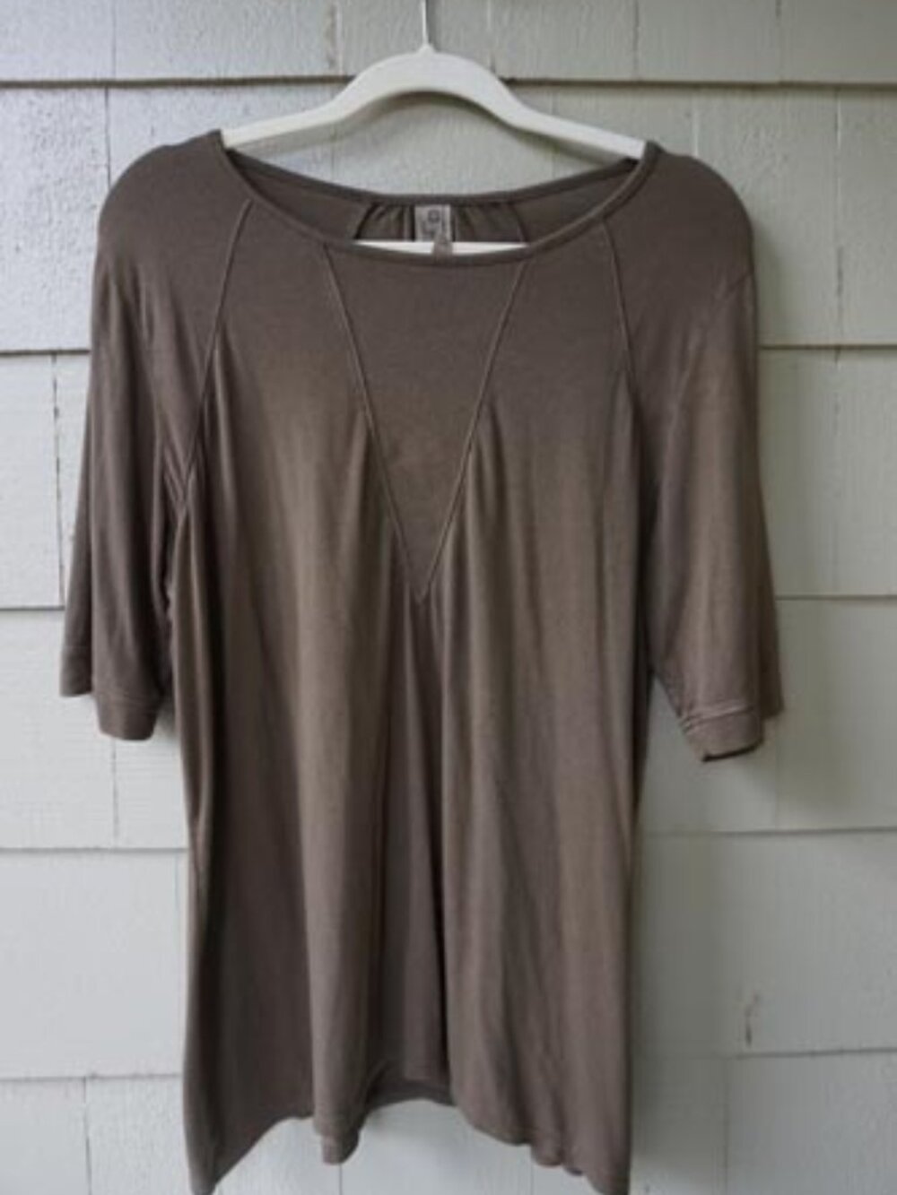 XCVI Dark Olive T-shirt Elbow Length Sleeve GUC Scoop Neck Size L